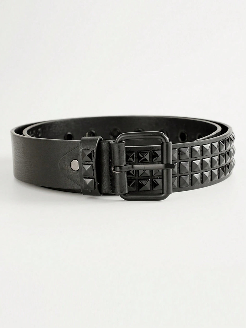 Pyramid Studded Belt Black