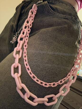 Strawberry Pink Pants Chain