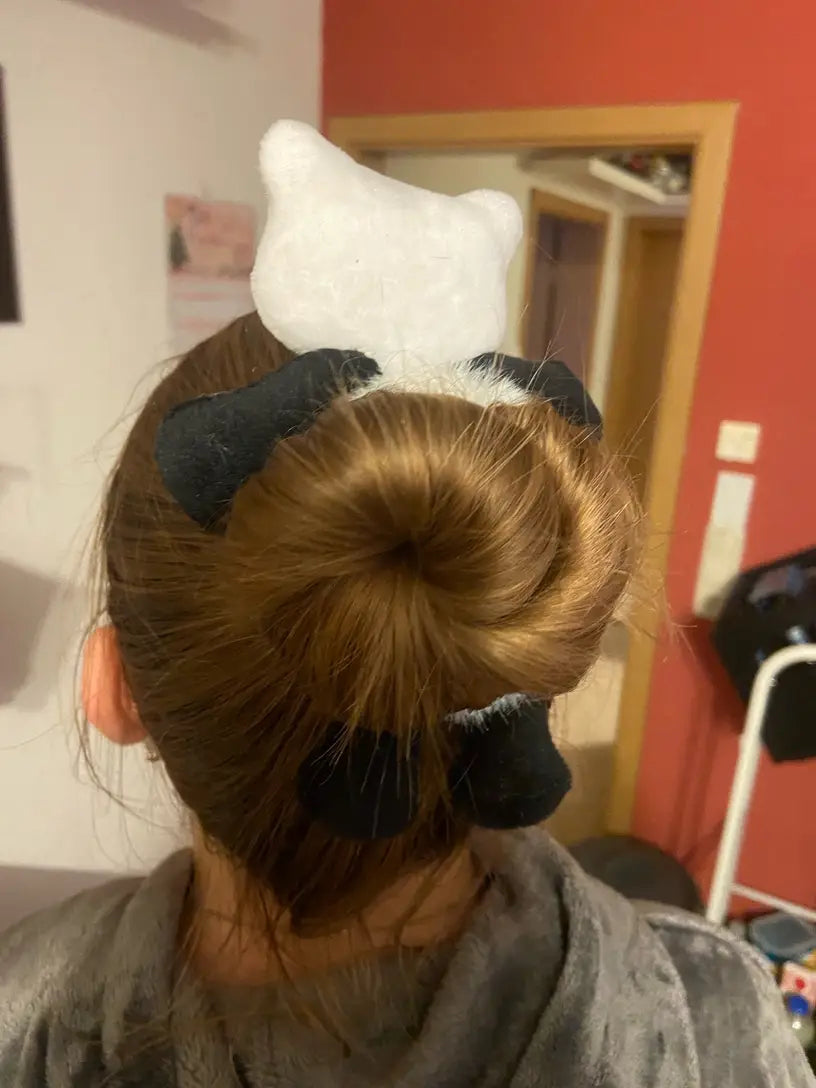 Viral Animal Hair Tie