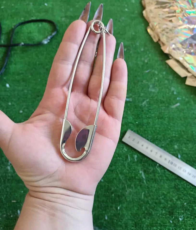 Punk Safety Pin Pants Clip
