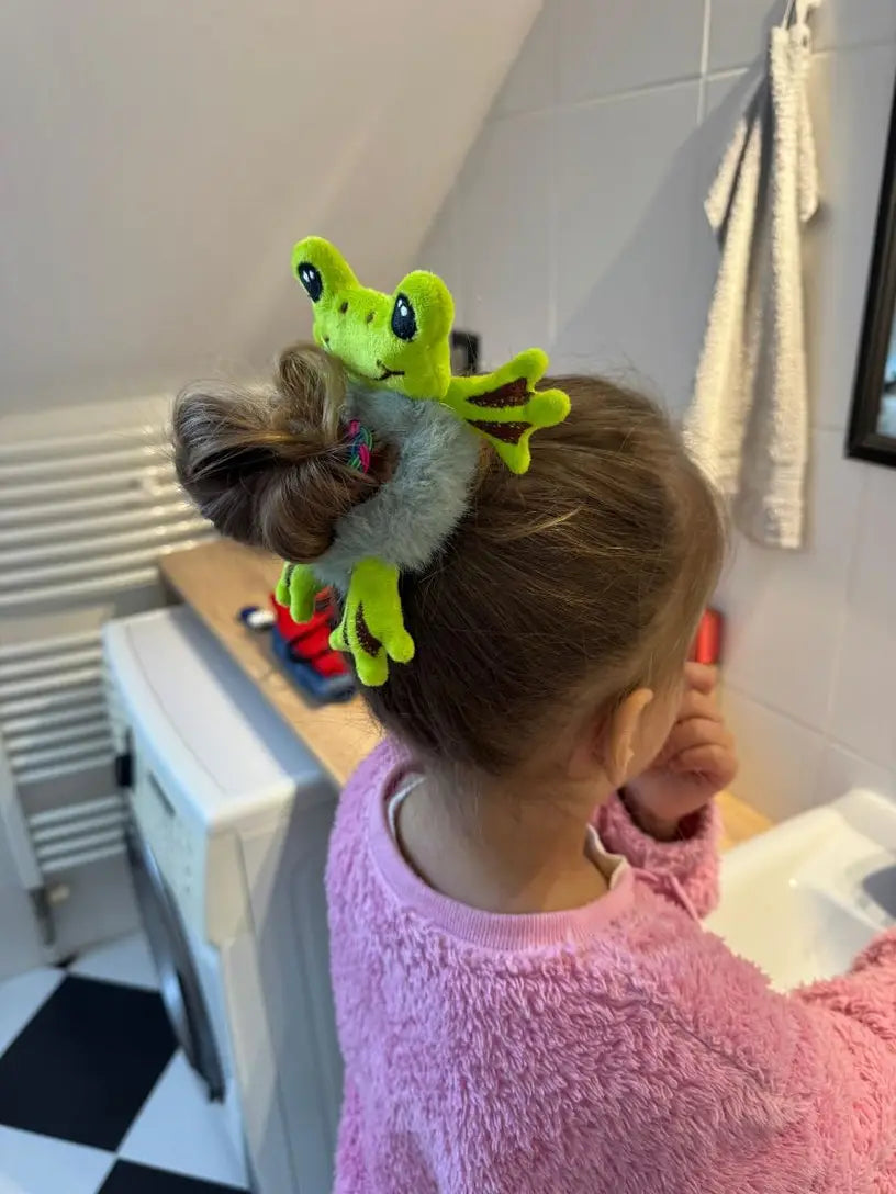 Viral Animal Hair Tie