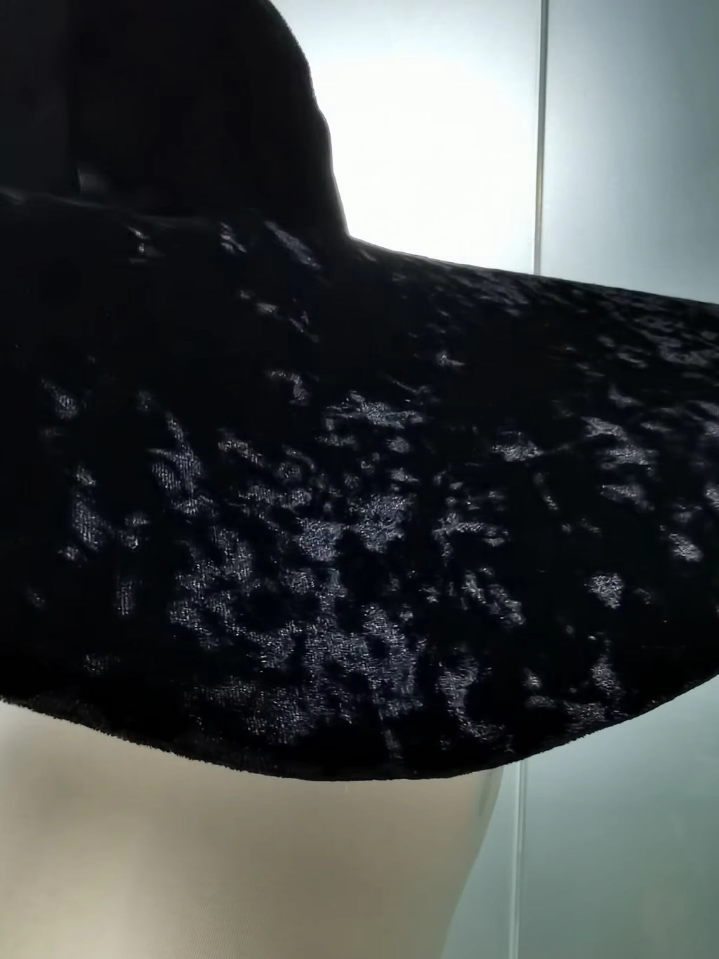 Large Brim Black Hat