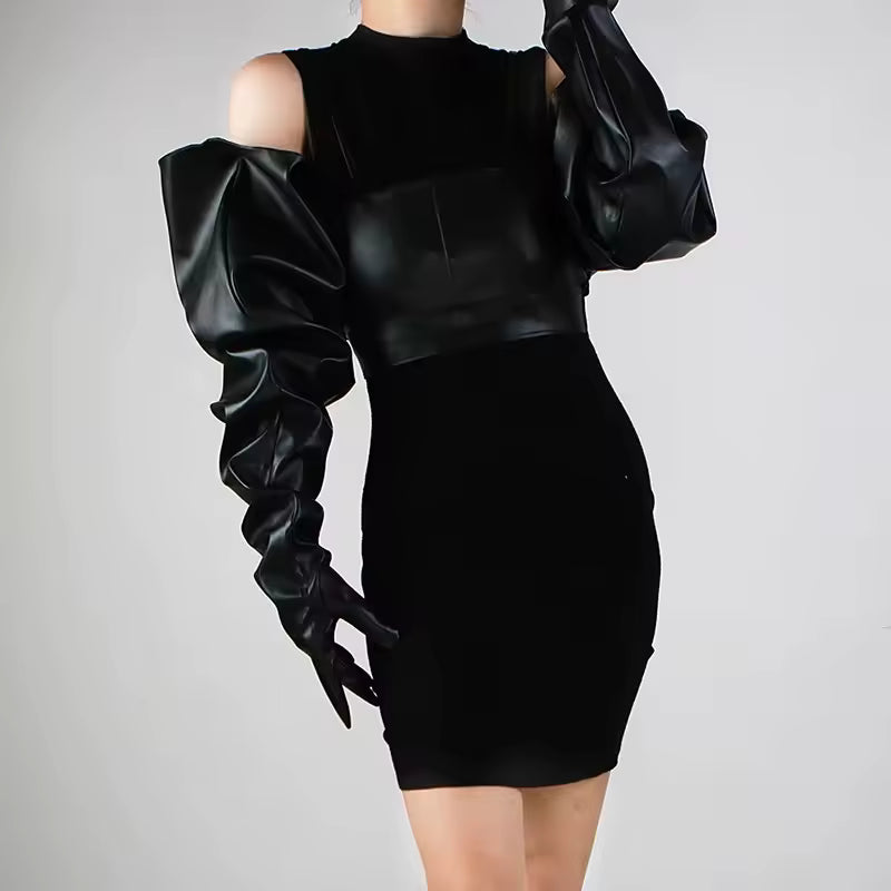 Oversized Dramatic Gloves