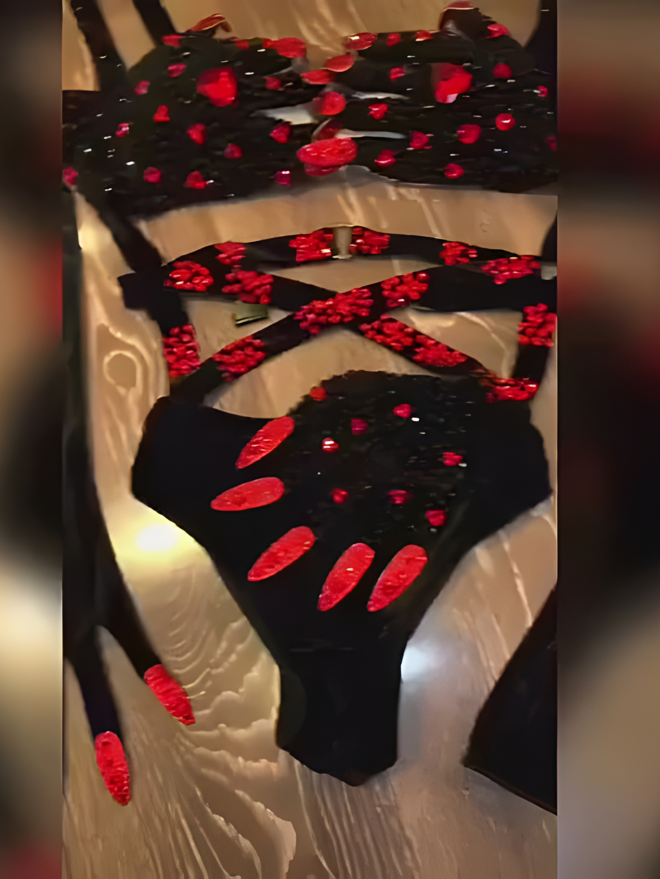 Black Red Bikini Drag Queen Beyonce Dance