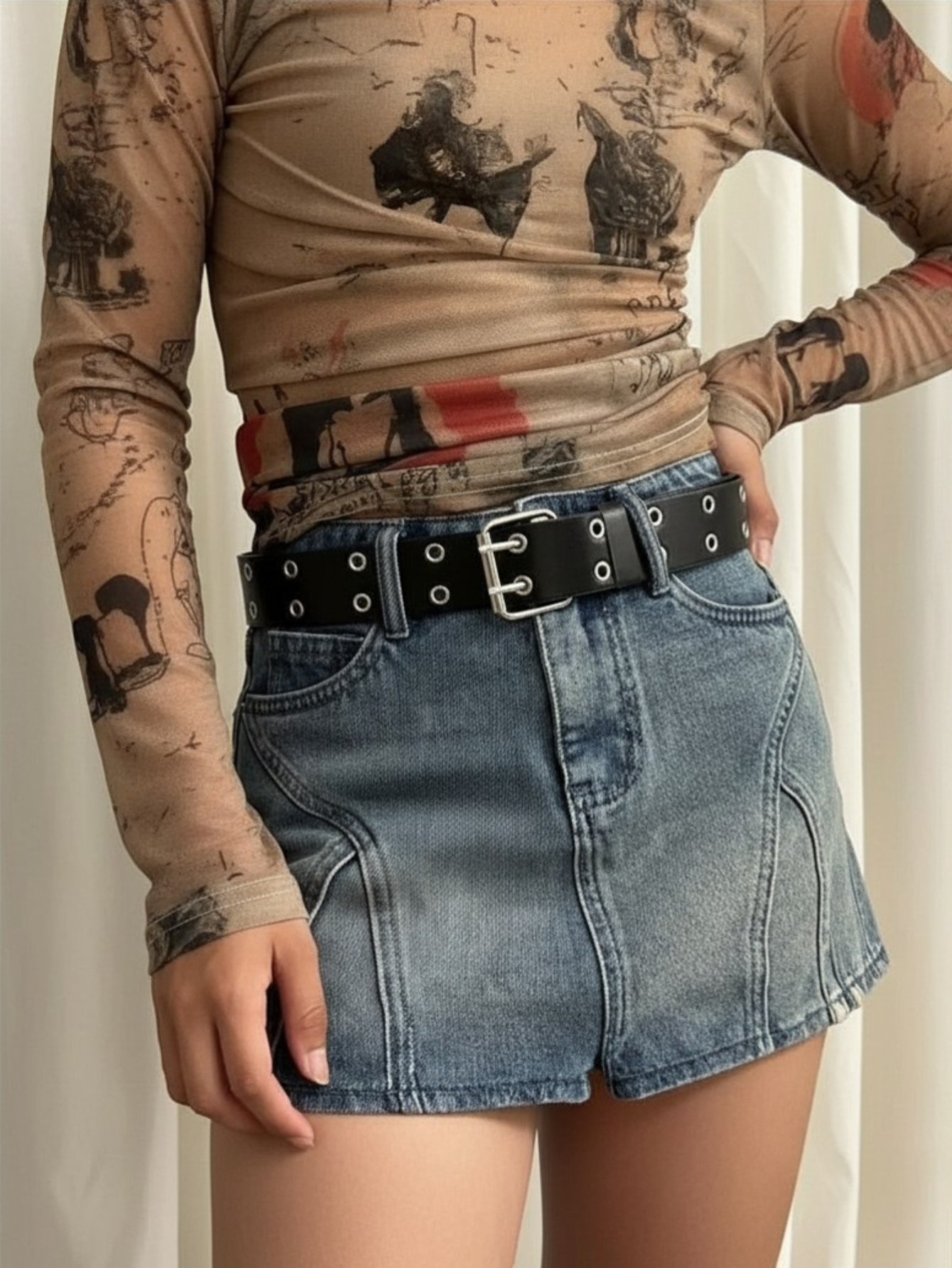 Black Grommet Belt With Chain