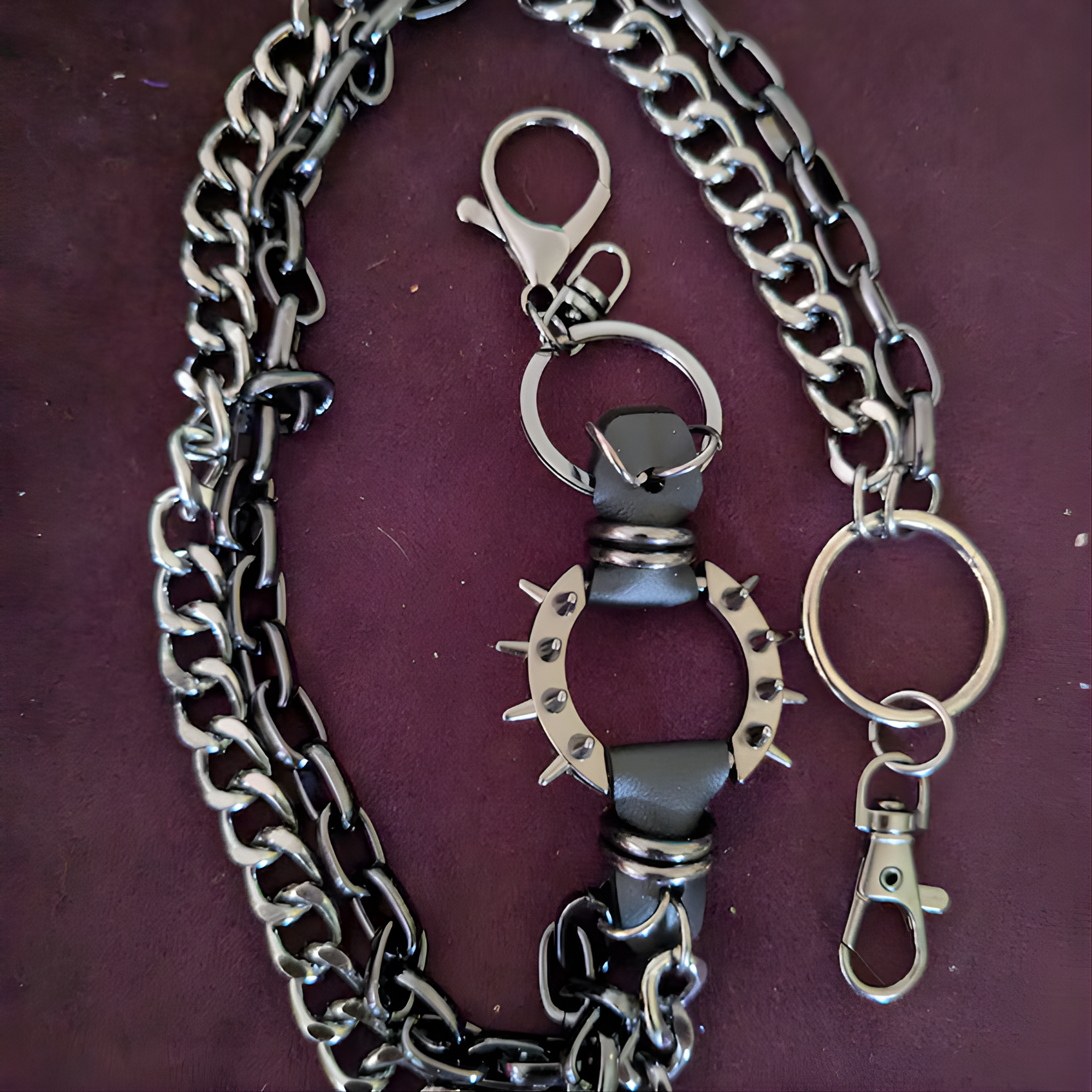 Spiked O Ring Pants Chain