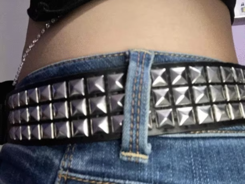 Pyramid Studded Belt