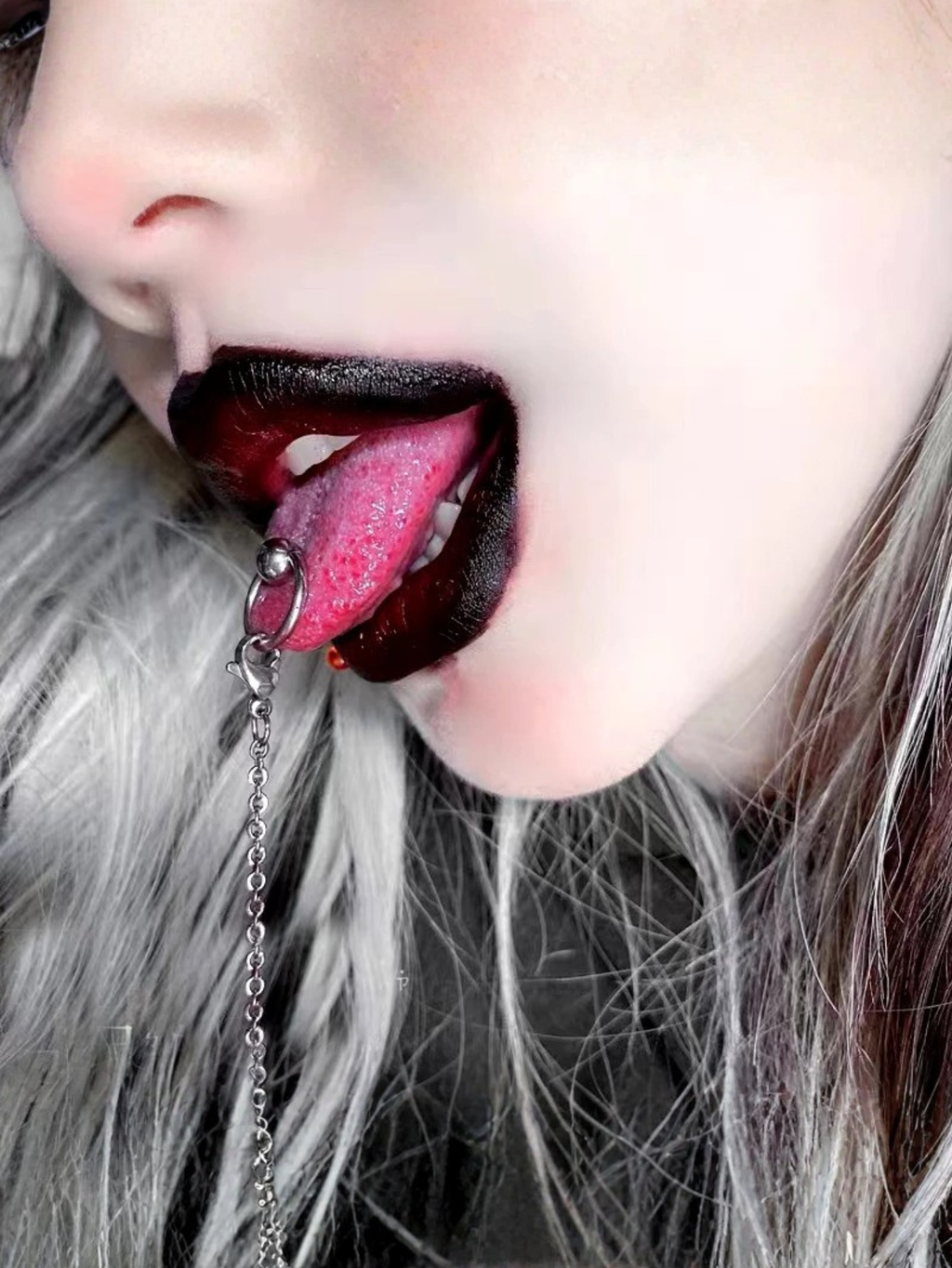 Lip Horseshoe Tongue Ring Chain