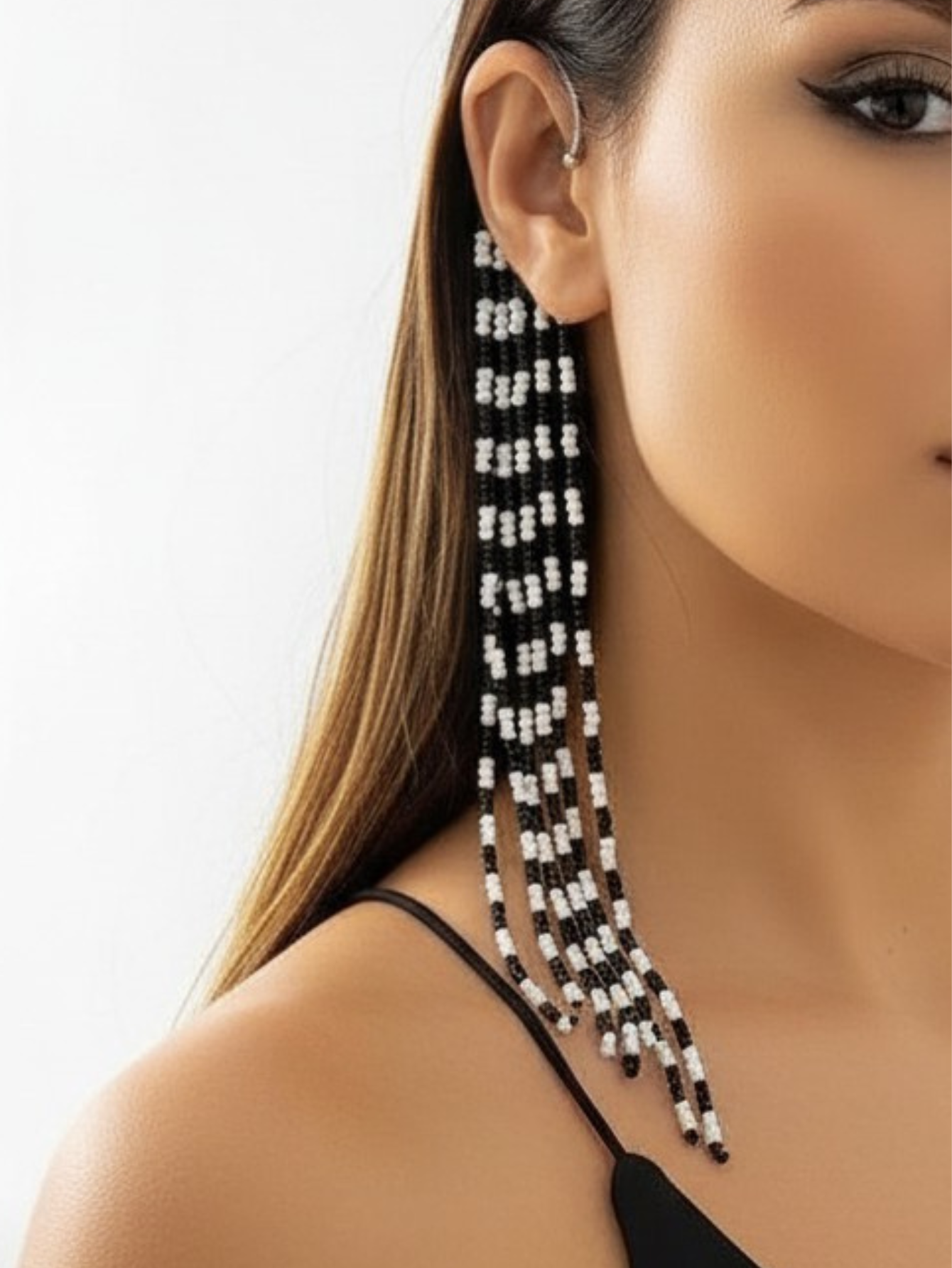 Black & White Ear Cuff 1PC