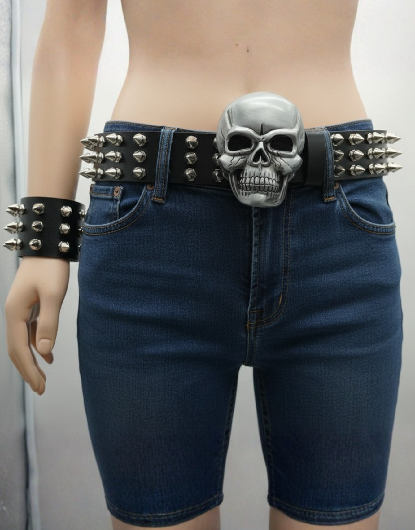 Skull Tree Spiked Belt