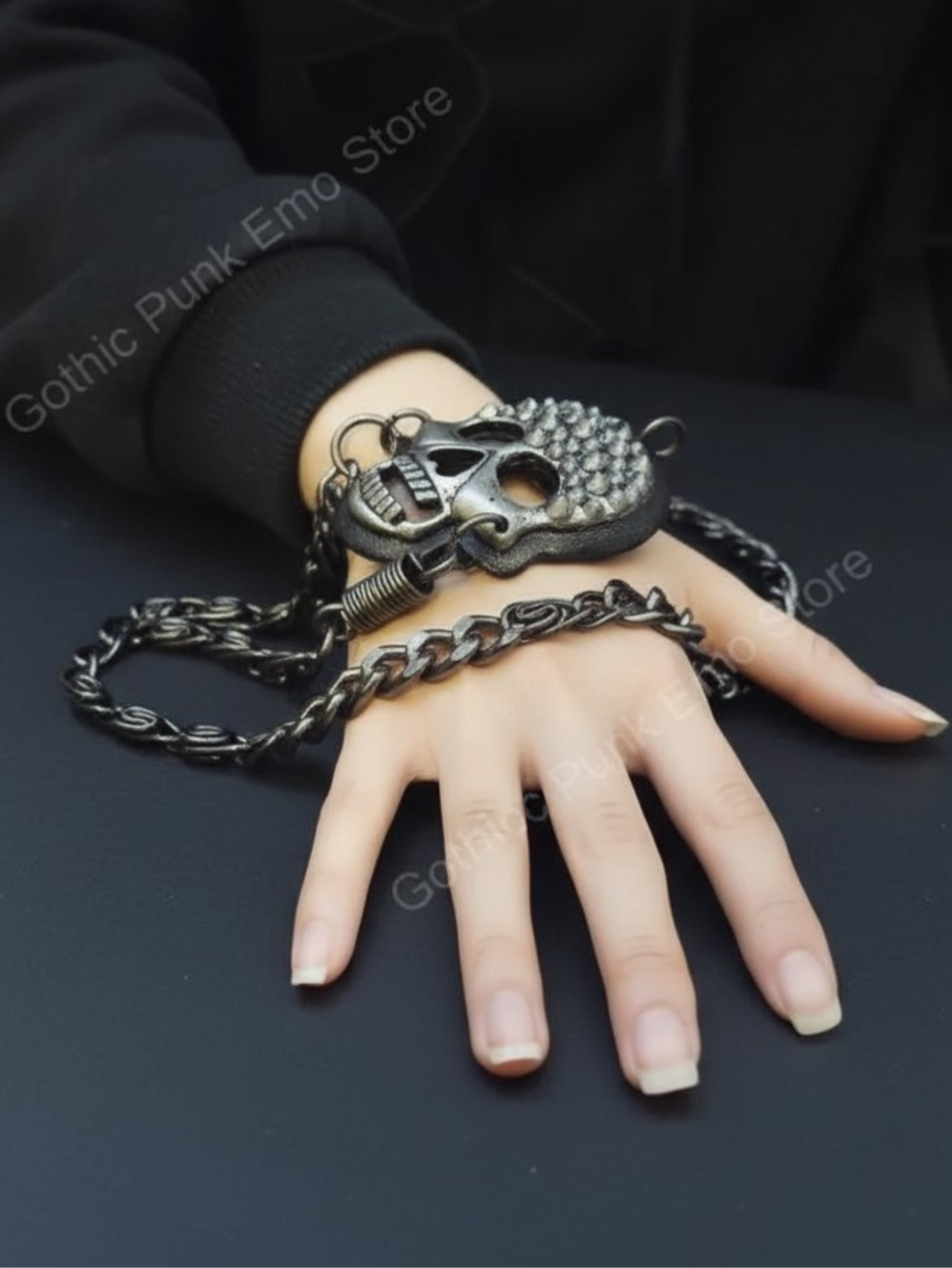 Skull Heavy Metal Steel Wallet Chain