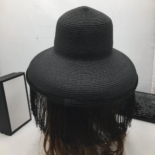 Large Brim Fringe Black Hat