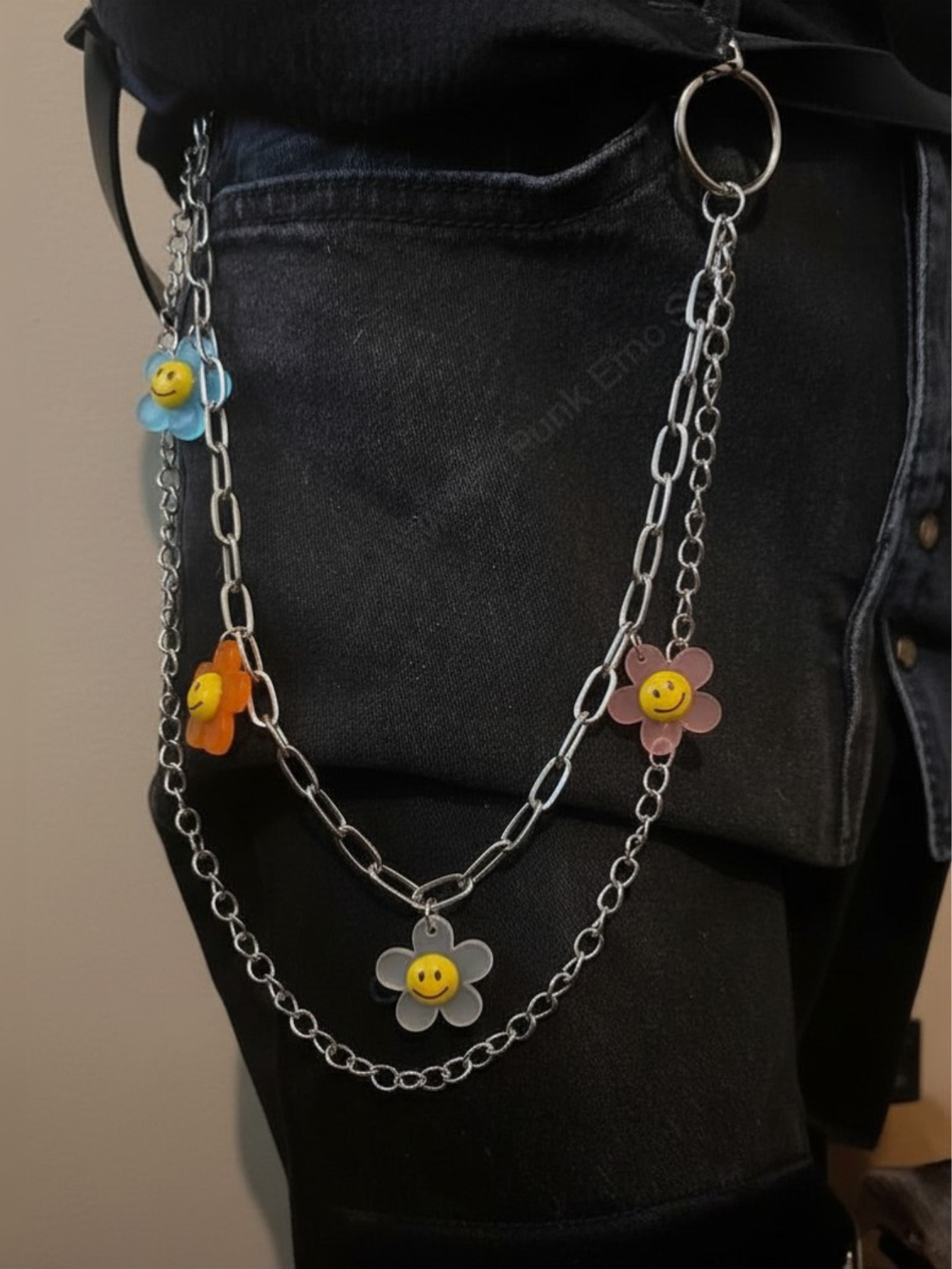 Daisy Beaded Rainbow Chain