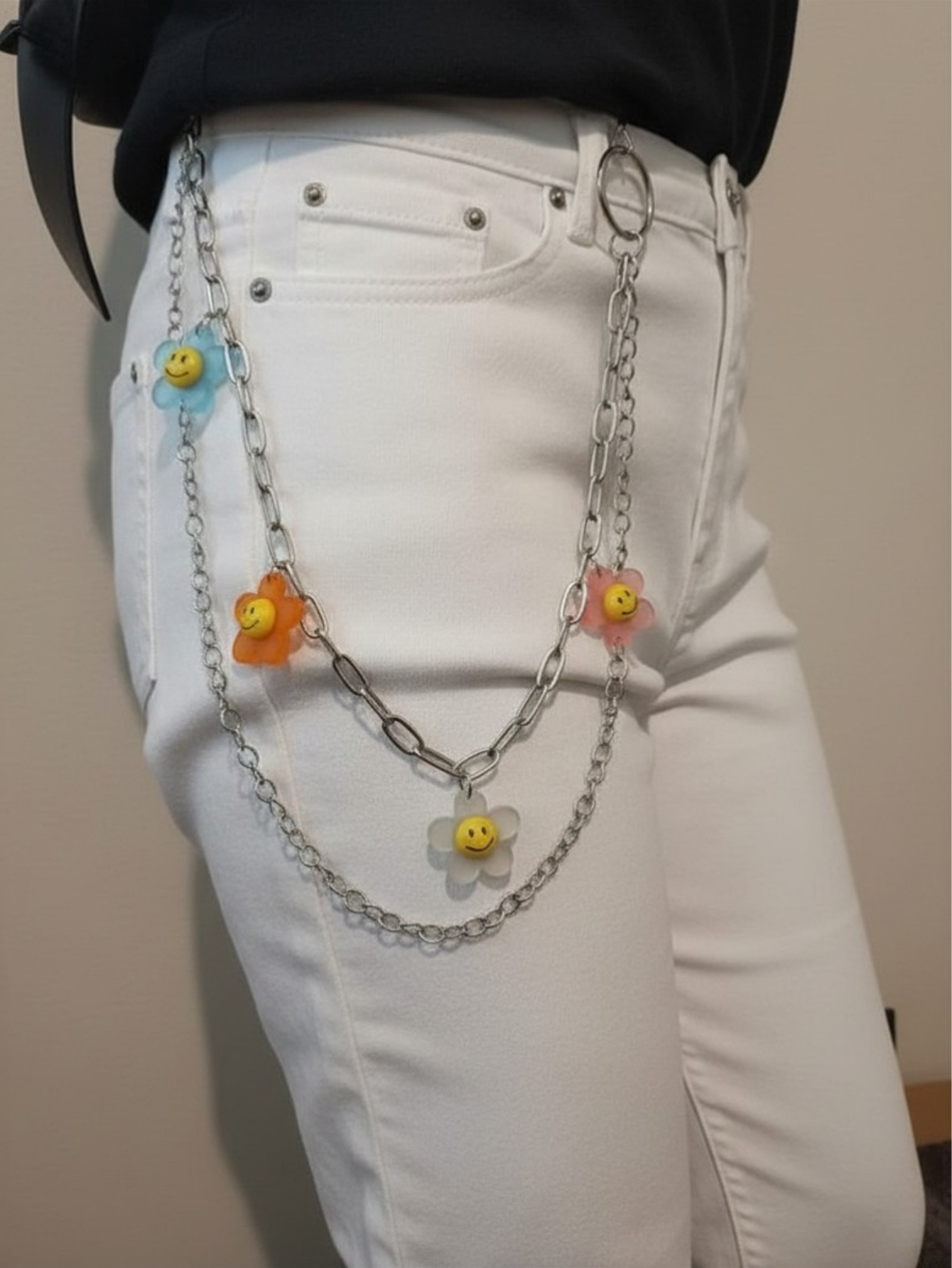 Daisy Beaded Rainbow Chain