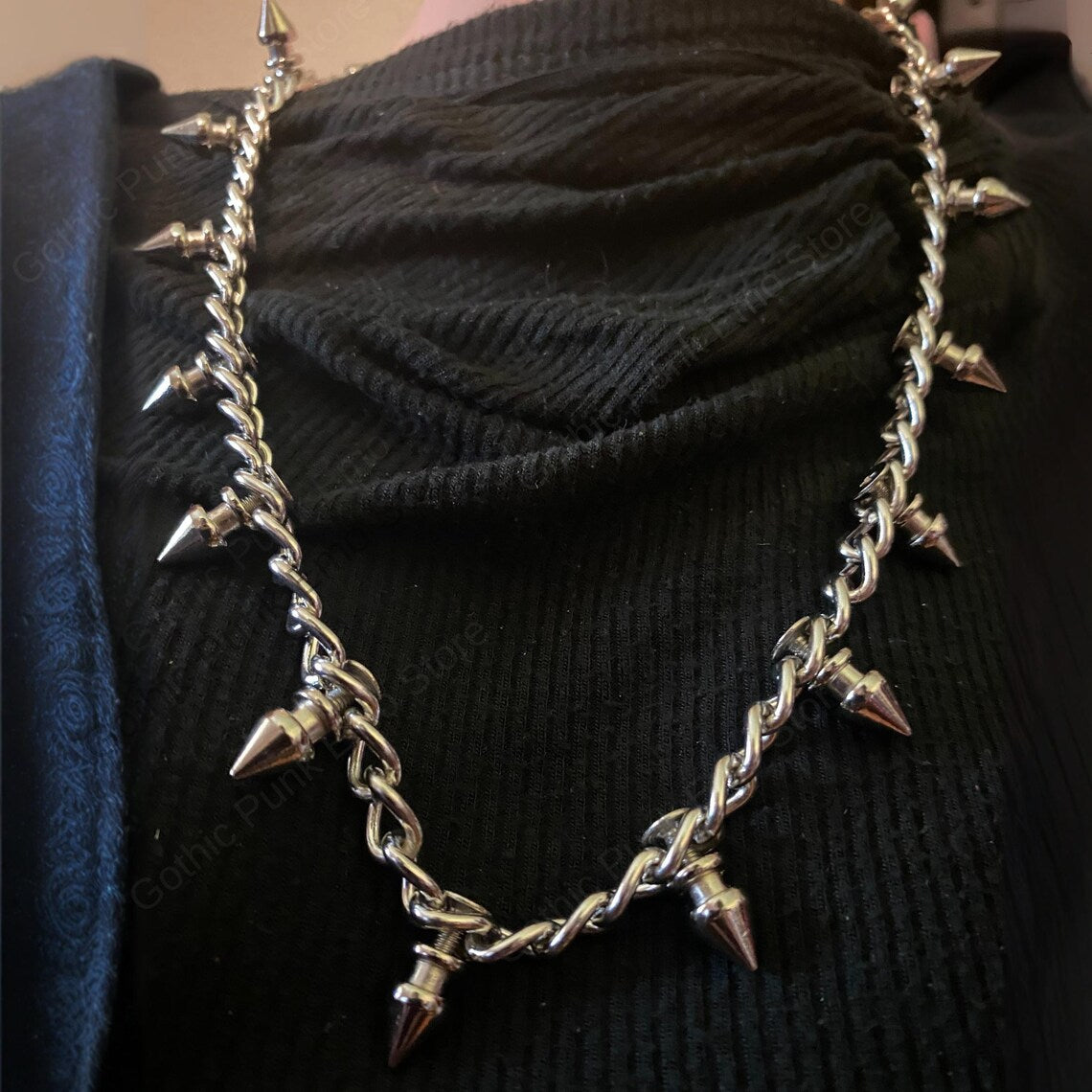 Tree Spiked Necklace