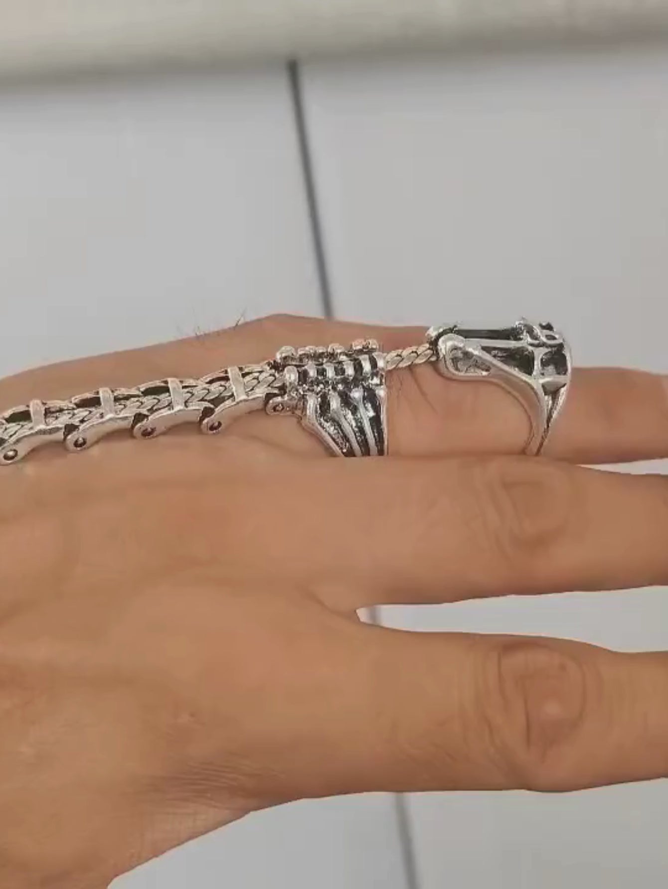 Adjustable Aluminum Scorpion Ring