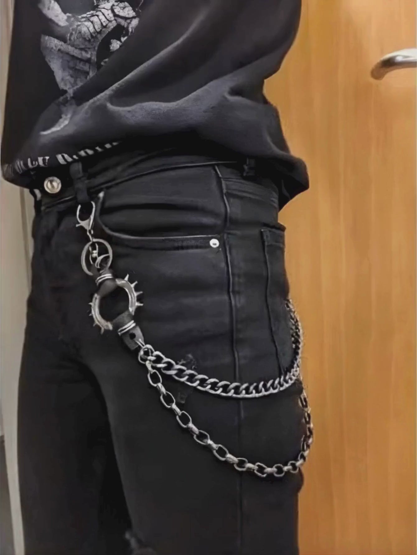 Spiked O Ring Pants Chain