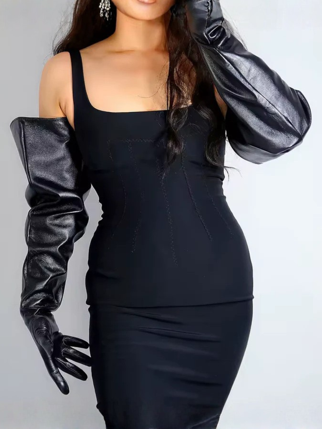 Oversized Dramatic Gloves