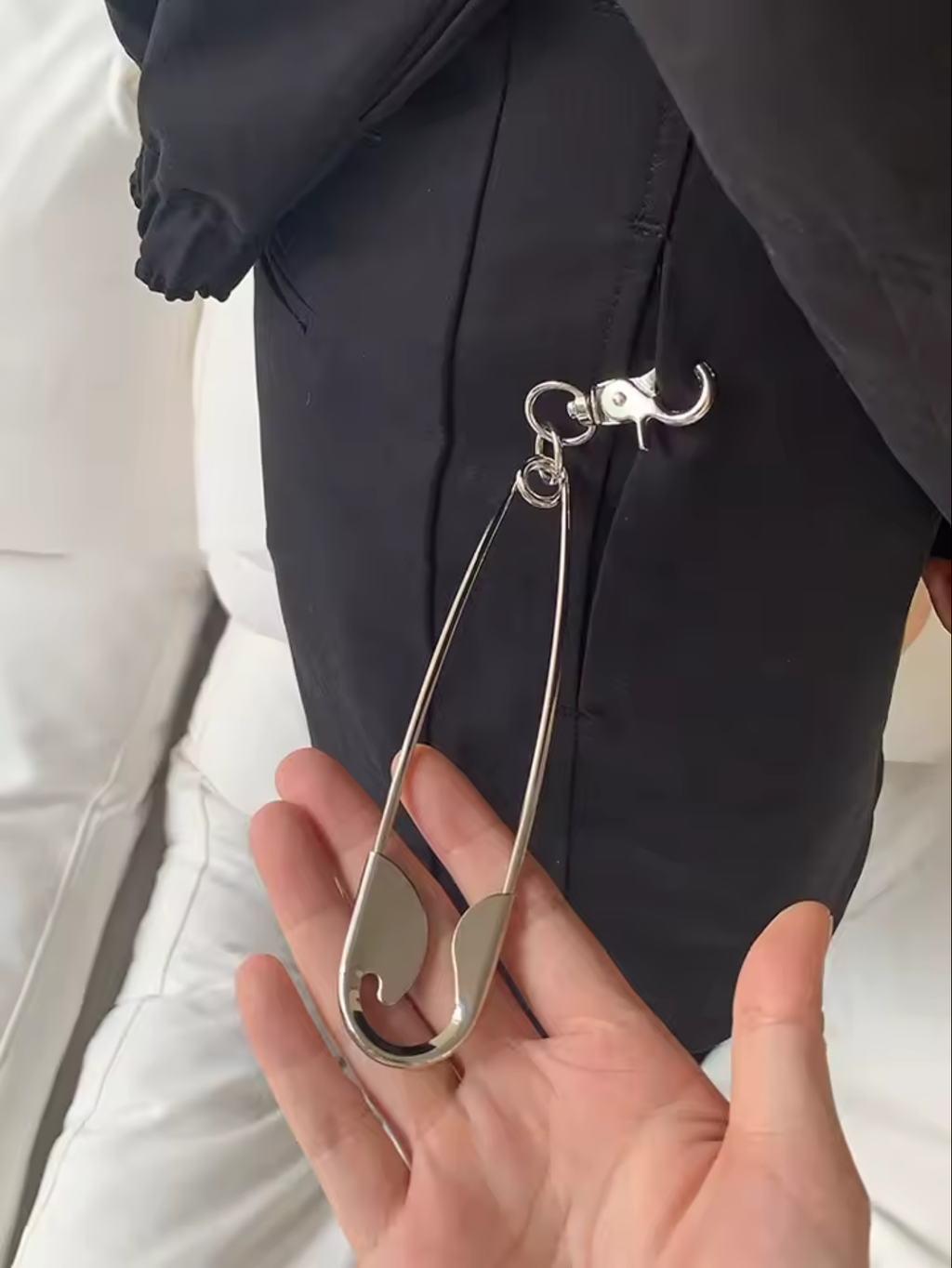 Punk Safety Pin Pants Clip