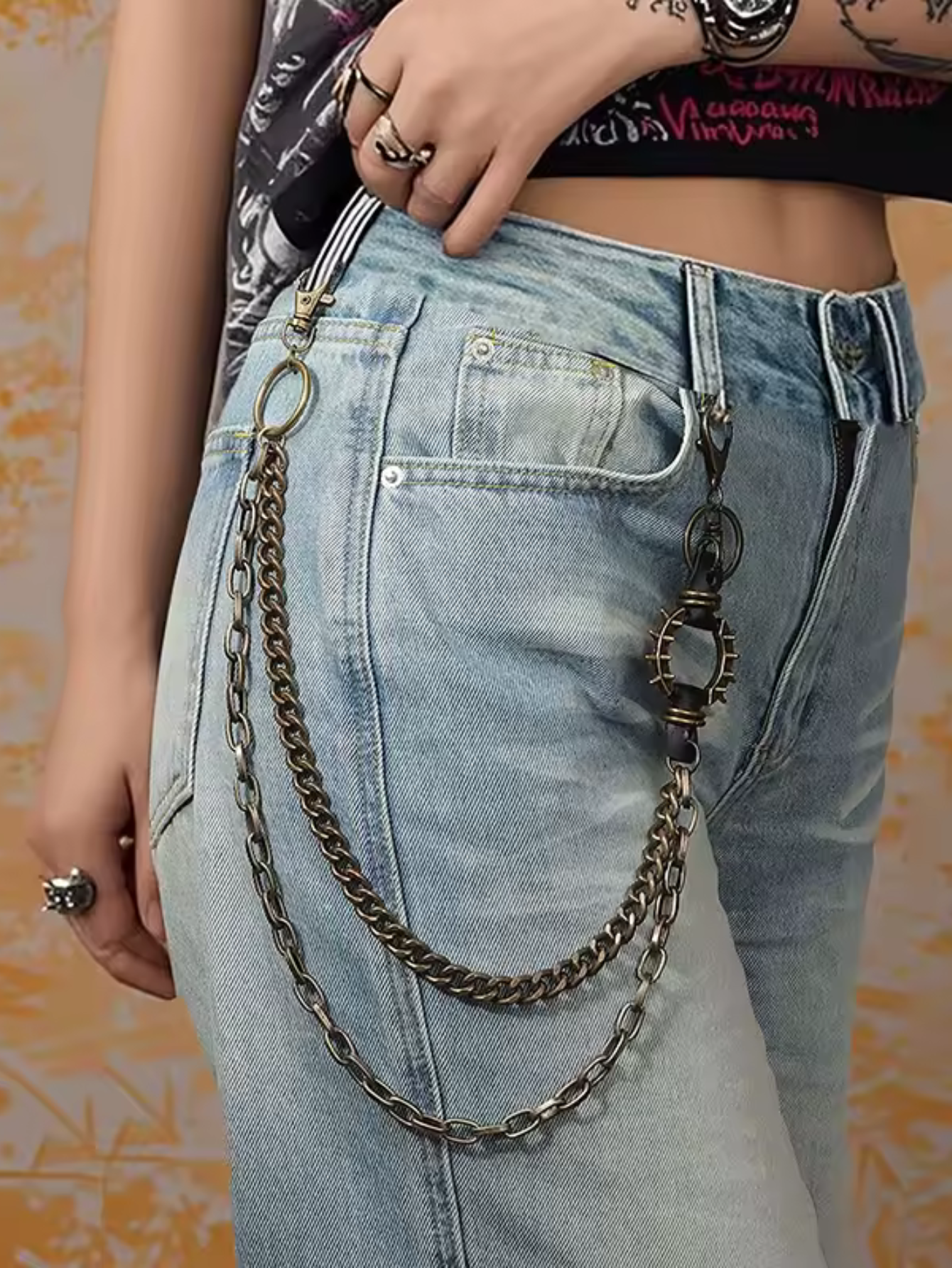 Gold Spiked O-Ring Wallet Chain