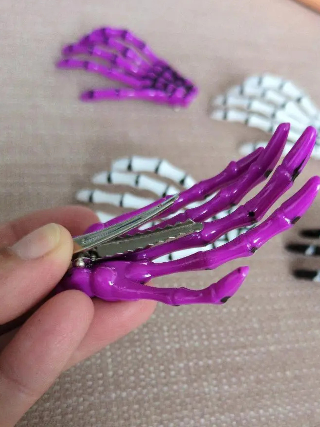 Viral Skeleton Hair Clips
