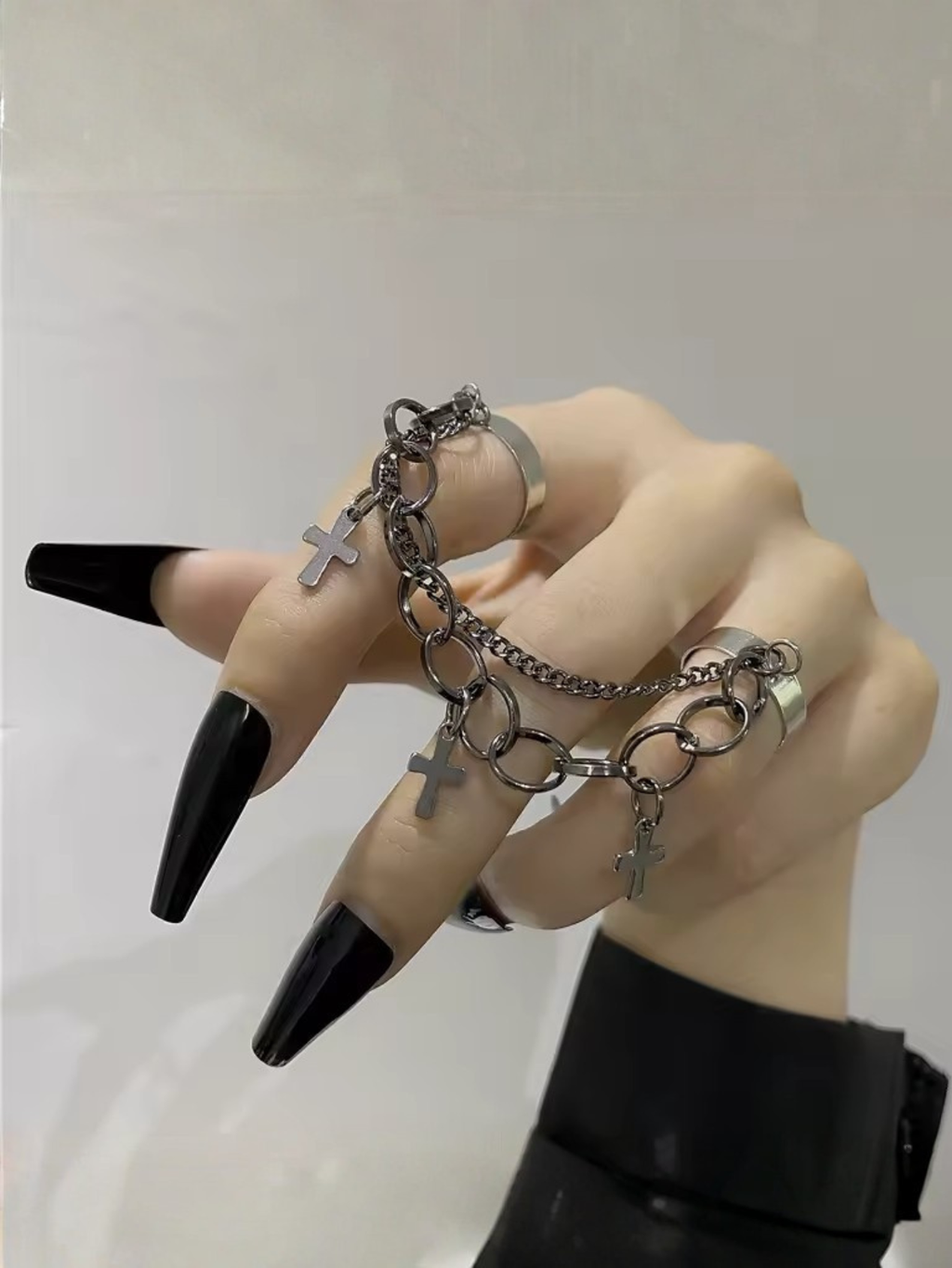 Cross Chain Ring