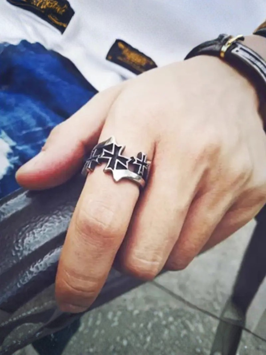 Cross Black Ring
